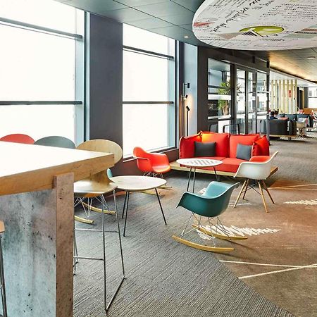 Отель Ibis Birmingham Airport Terminal Building - Nec Бикенхил Экстерьер фото