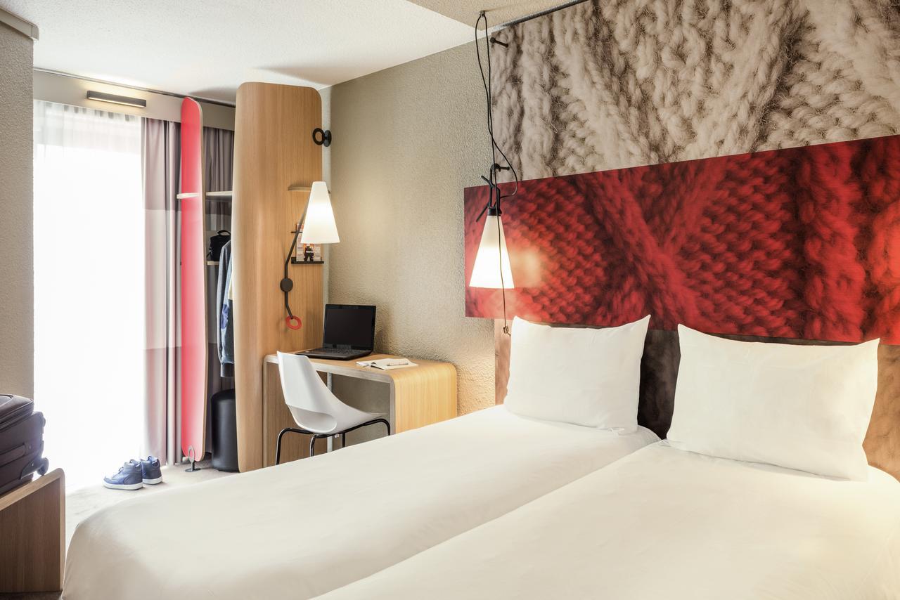 Отель Ibis Birmingham Airport Terminal Building - Nec Бикенхил Экстерьер фото