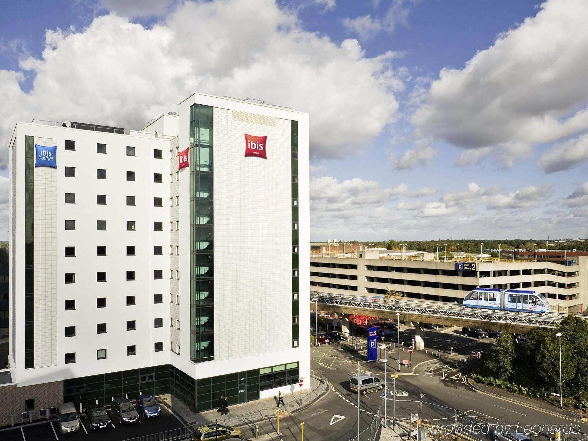 Отель Ibis Birmingham Airport Terminal Building - Nec Бикенхил Экстерьер фото